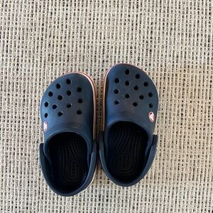 Toddler crocs size 6